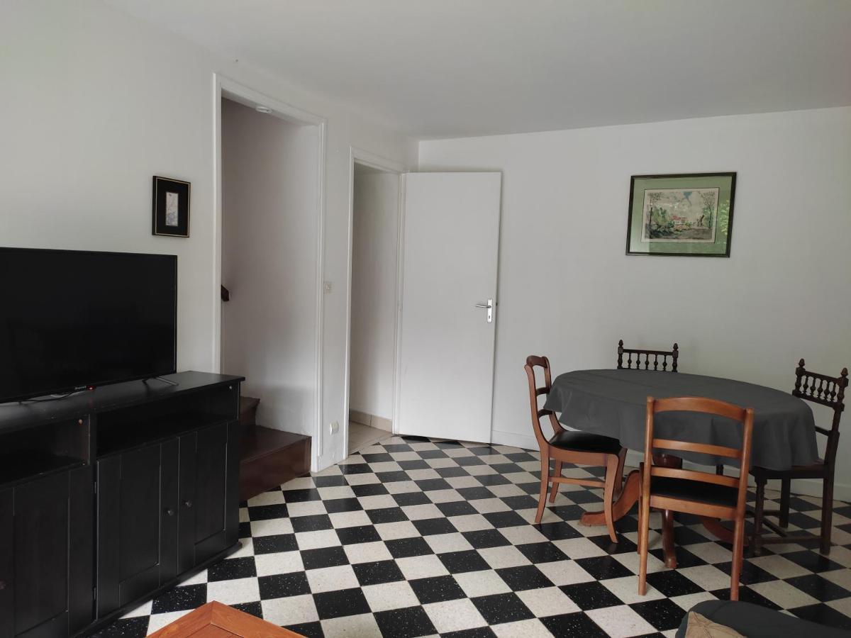 Vulaines-sur-Seine Les Glycinesヴィラ エクステリア 写真